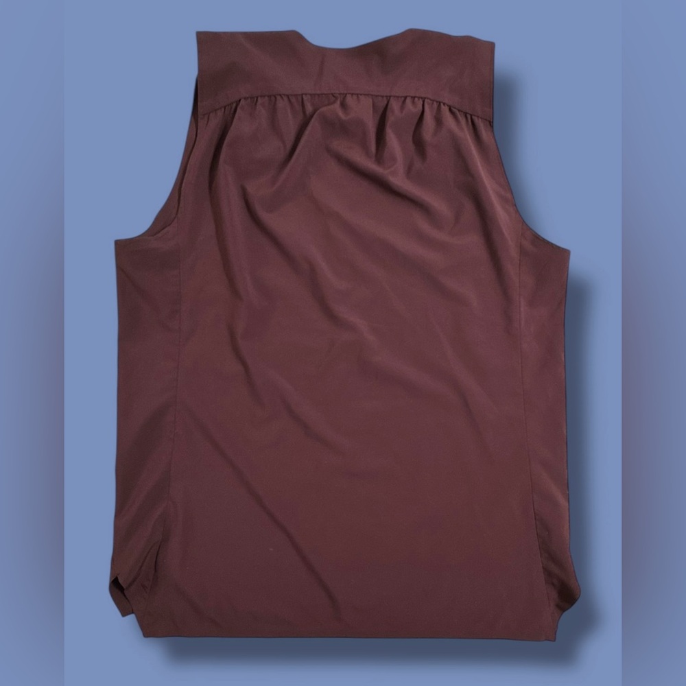 Ministry Of Supply Women's Maroon Red Juno Sleeveless Top V Neck Size S merlot - Picture 2 of 7
